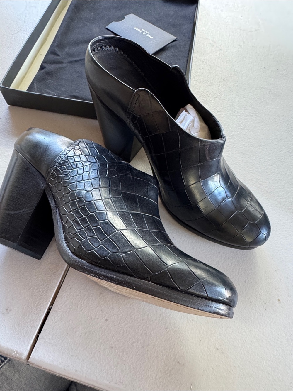 Rag & Bone Enid Crocodile Stamped Black Leather Mules Size 38.5